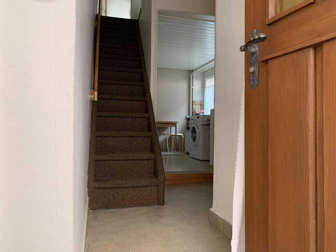 Revier Grosi'S Art Apartamento Netstal Exterior foto